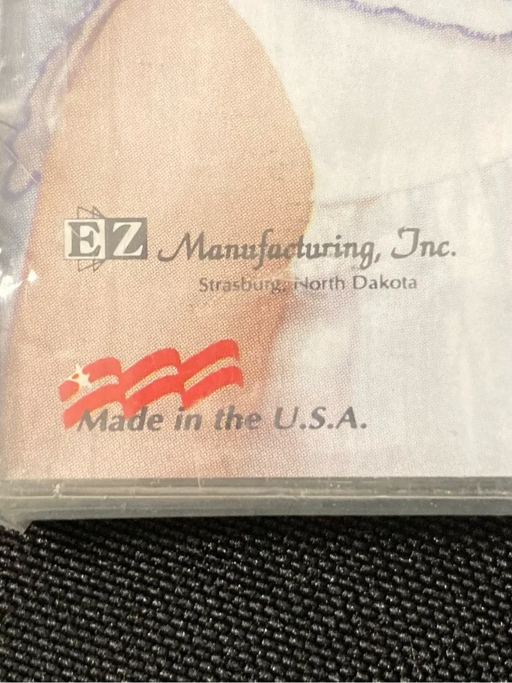 ⭐️ Vintage Transparent Plastic 2.5” x 3.5”  Magnet Picture Frame